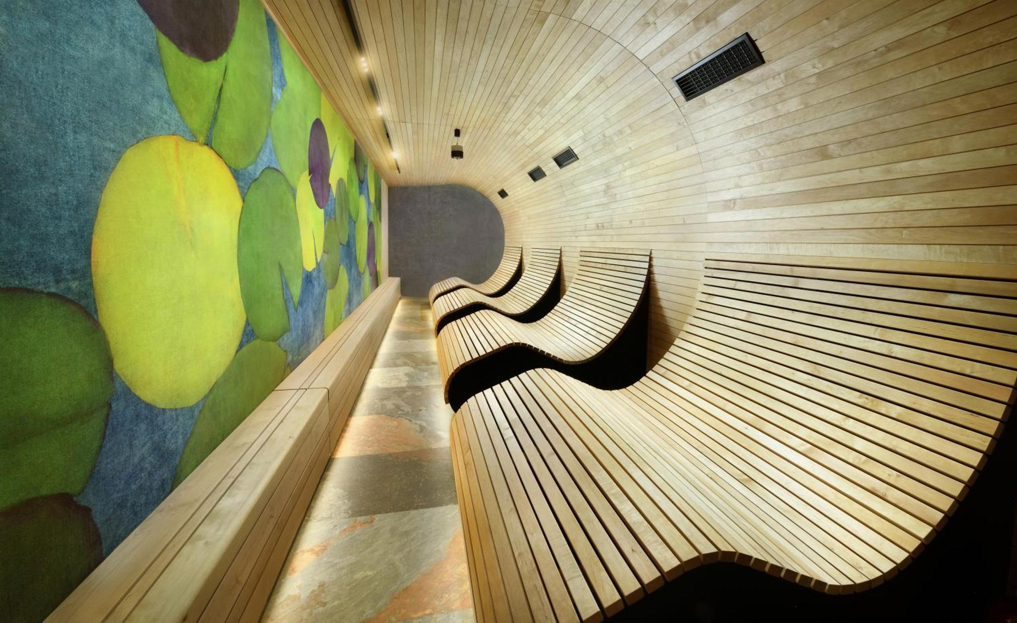 Elements Hotel